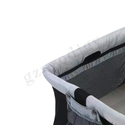 Jarda do jogo do bebê do cercadinho claro de múltiplos propósitos resistente removível do berço do curso do bebê e cama recém-nascidas Playard com Bissnet