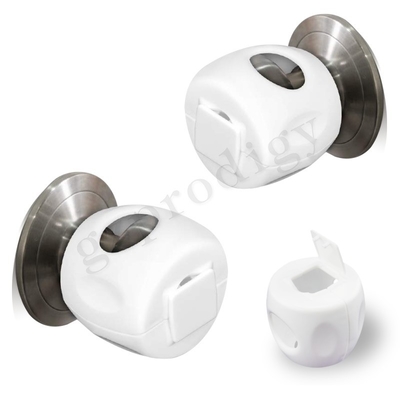 Cor branca plástica do fechamento de segurança 62x66mm do bebê de Prodigy para o puxador da porta