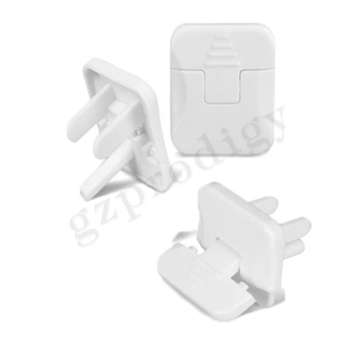 A tomada Nontoxic plástica universal da tomada dos E.U. cobre o branco para proteger crianças do perigo elétrico
