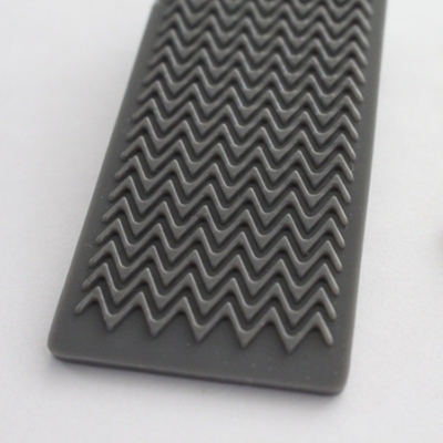 A porta plástica Nonslip do PVC do OEM firma 88x40x19mm Grey Color escuro