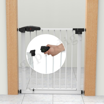 Porta preta sem perigo para as crianças da escada do metal de ASTM, portas resistentes do bebê para escadas