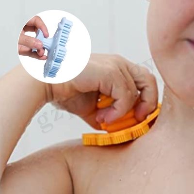 Escova para banho de bebê com silicone e tampa de proteção Escova para xampu de cabelo de segurança para bebês